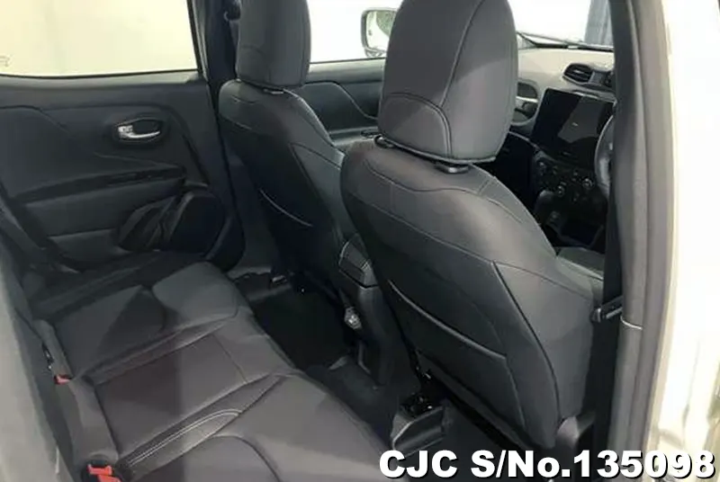 2025 Chrysler / Jeep Renegade Stock No. 135098