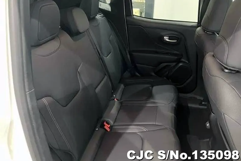 2025 Chrysler / Jeep Renegade Stock No. 135098