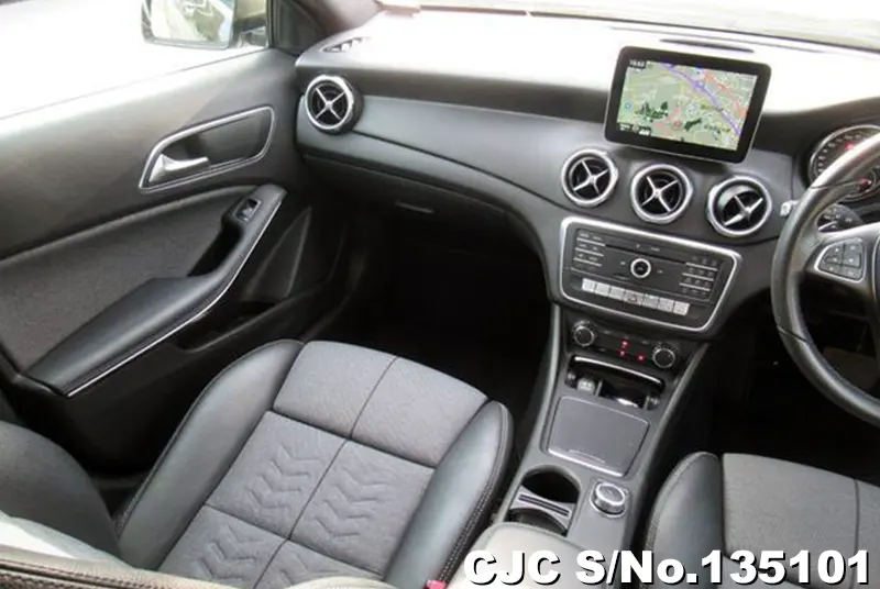 2017 Mercedes Benz / GLA Class Stock No. 135101