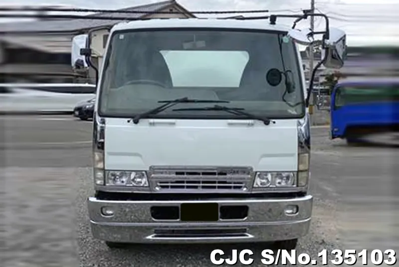 2005 Mitsubishi / Fuso Stock No. 135103