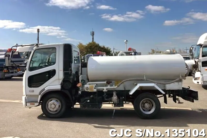 2007 Mitsubishi / Fuso Fighter Stock No. 135104