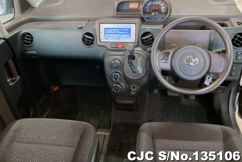2014 Toyota / Spade Stock No. 135106