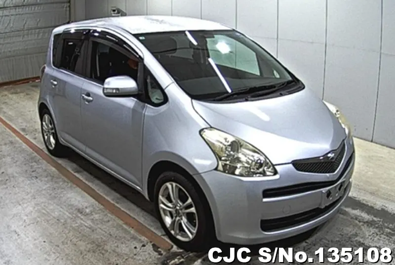 2008 Toyota / Ractis Stock No. 135108