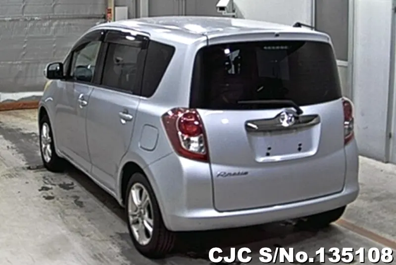 2008 Toyota / Ractis Stock No. 135108