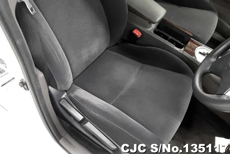 2014 Toyota / Allion Stock No. 135117