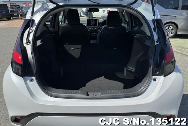 2026 Toyota / Aqua Stock No. 135122