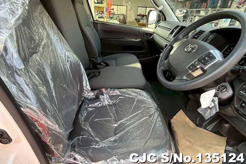 2026 Toyota / Hiace Stock No. 135124