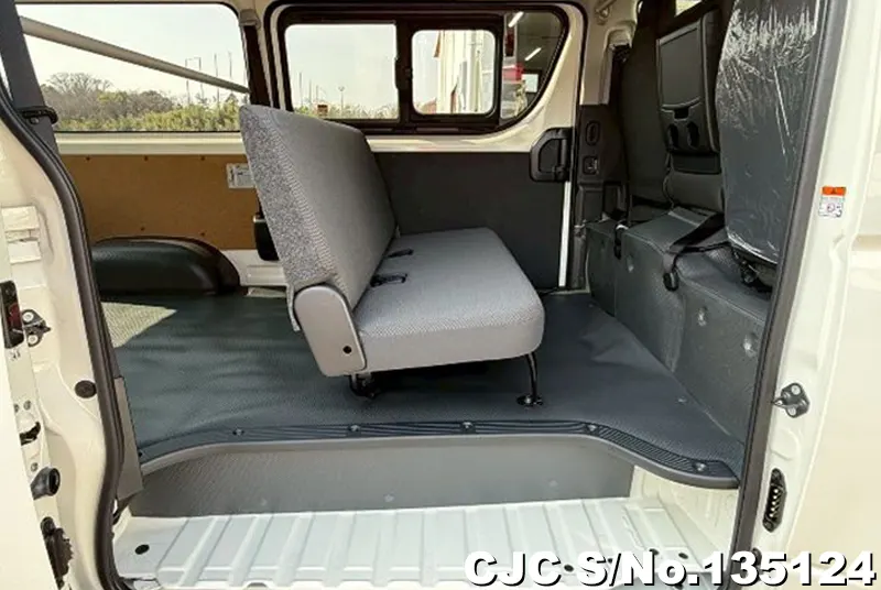 2026 Toyota / Hiace Stock No. 135124