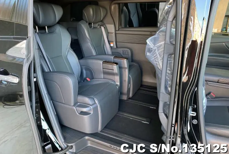 2026 Toyota / Alphard Stock No. 135125