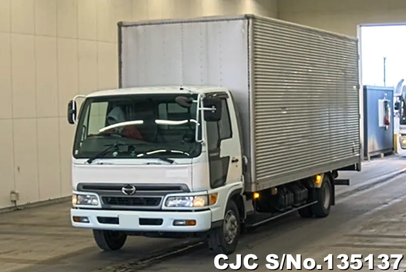 2000 Hino / Ranger Stock No. 135137