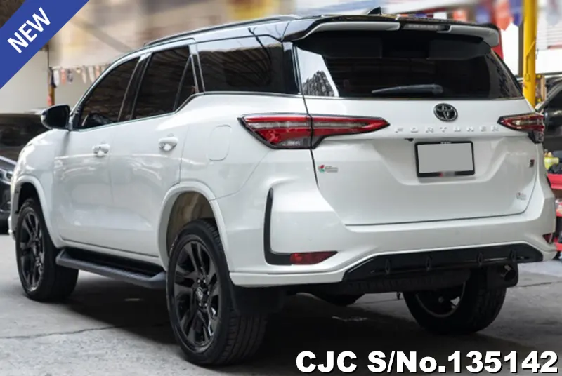 2024 Toyota / Fortuner Stock No. 135142
