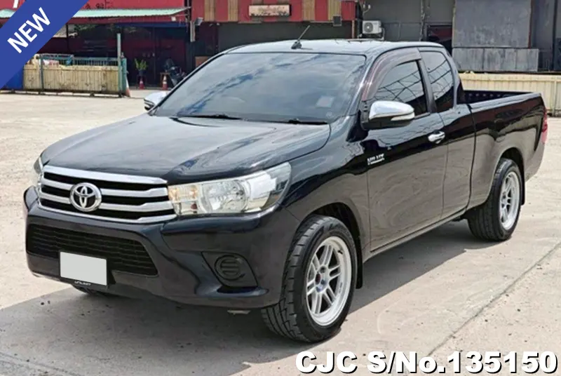 2016 Toyota / Hilux / Revo Stock No. 135150