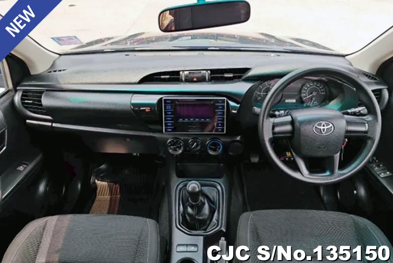 2016 Toyota / Hilux / Revo Stock No. 135150