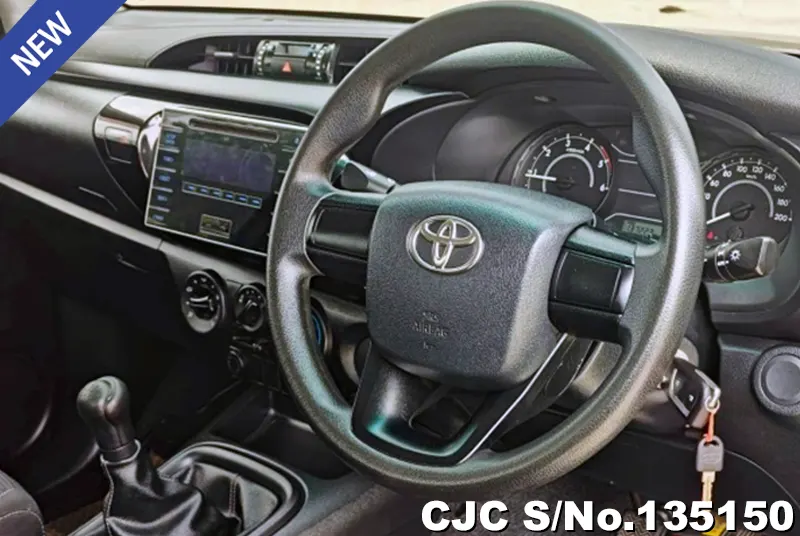 2016 Toyota / Hilux / Revo Stock No. 135150