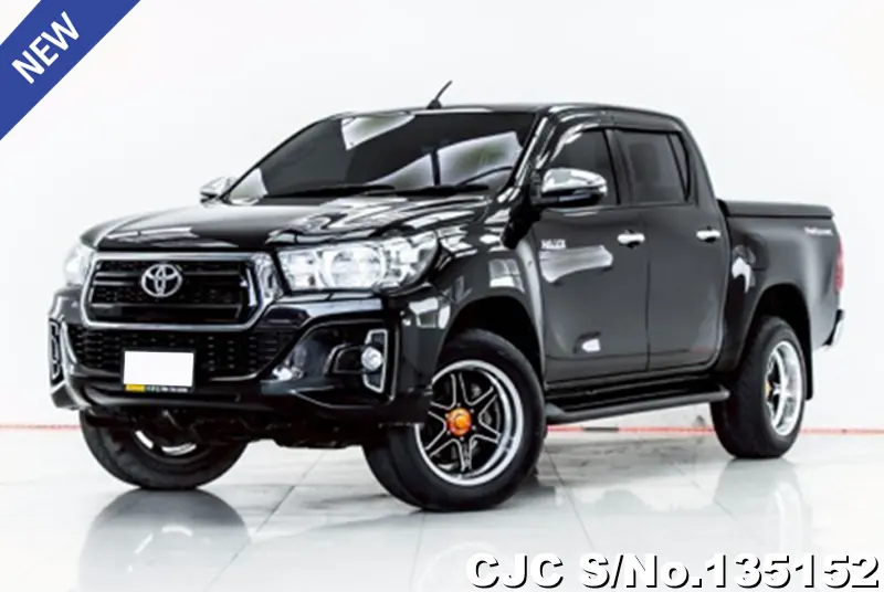 2018 Toyota / Hilux / Revo Stock No. 135152