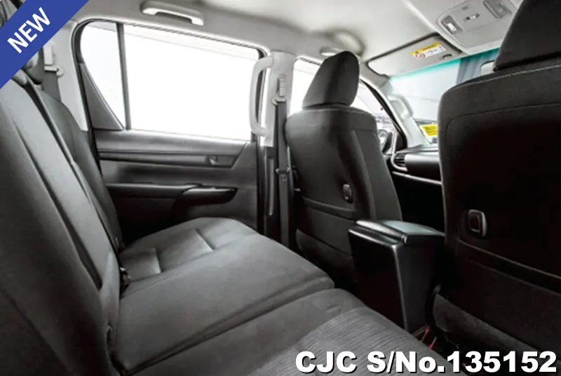 2018 Toyota / Hilux / Revo Stock No. 135152