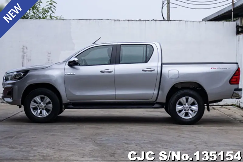 2018 Toyota / Hilux / Revo Stock No. 135154
