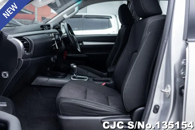 2018 Toyota / Hilux / Revo Stock No. 135154