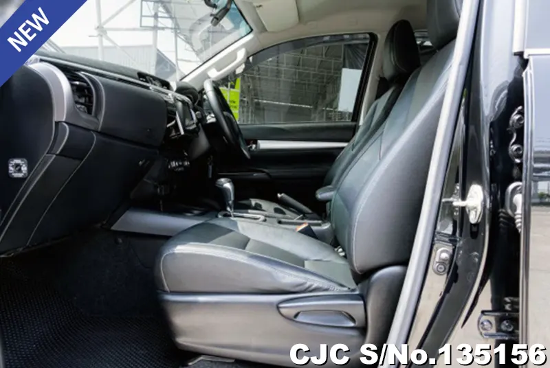 2018 Toyota / Hilux / Revo Stock No. 135156