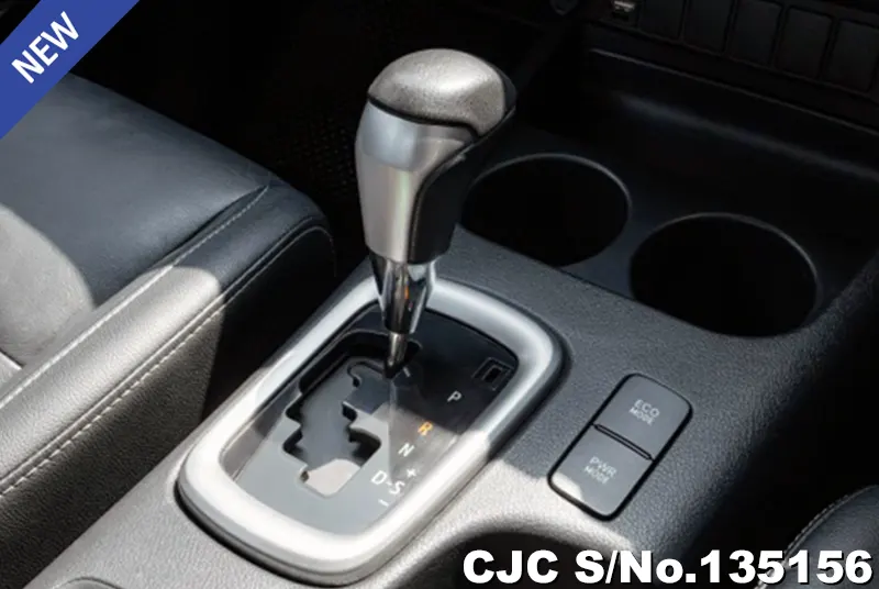 2018 Toyota / Hilux / Revo Stock No. 135156