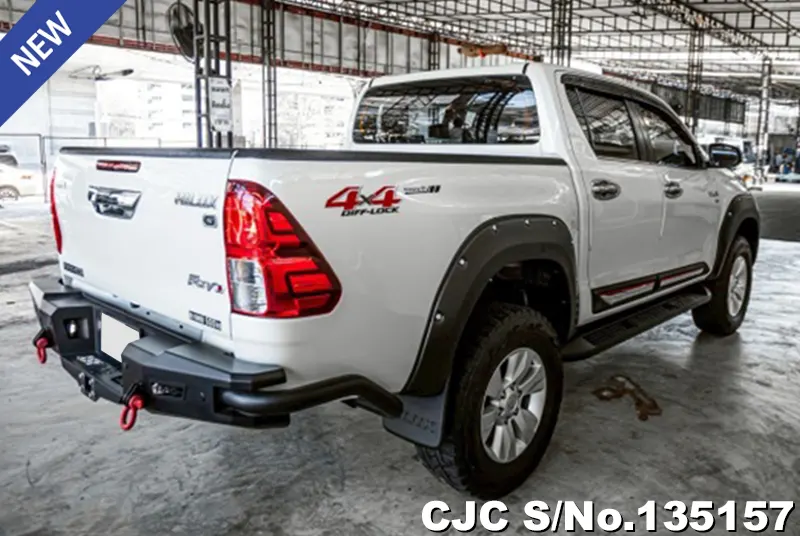 2019 Toyota / Hilux / Revo Stock No. 135157