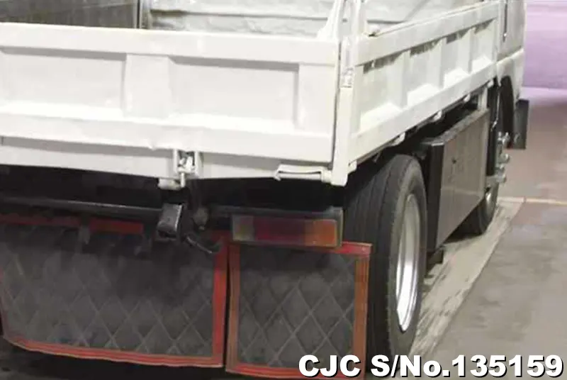 1996 Mitsubishi / Canter Stock No. 135159