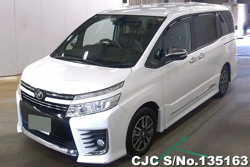 2016 Toyota / Voxy Stock No. 135163