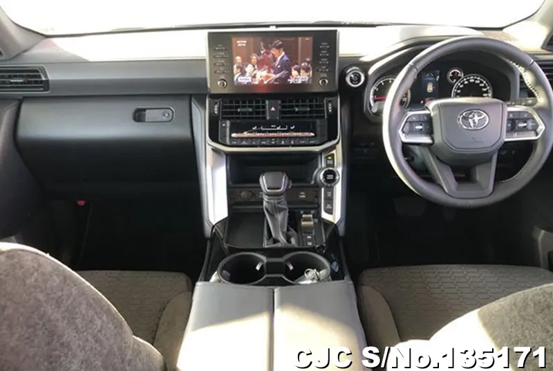 2025 Toyota / Land Cruiser Stock No. 135171