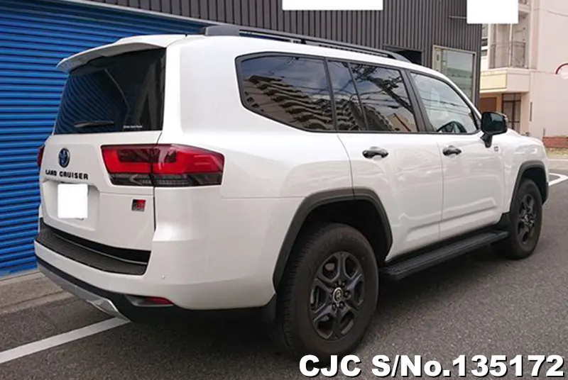 2025 Toyota / Land Cruiser Stock No. 135172