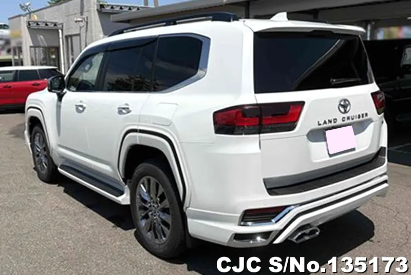 2025 Toyota / Land Cruiser Stock No. 135173