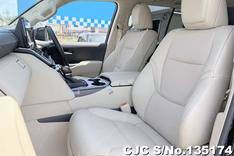 2025 Toyota / Land Cruiser Stock No. 135174