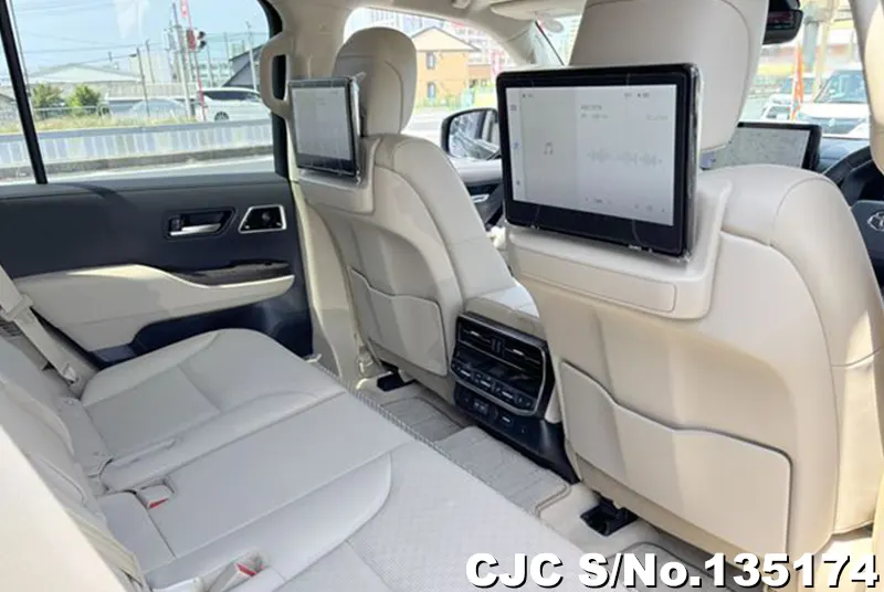 2025 Toyota / Land Cruiser Stock No. 135174