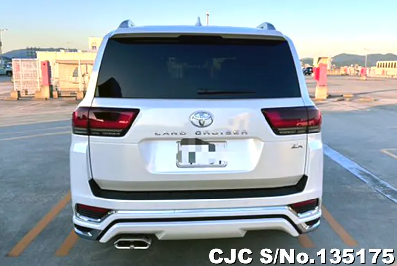 2025 Toyota / Land Cruiser Stock No. 135175