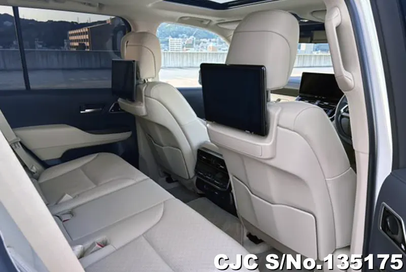 2025 Toyota / Land Cruiser Stock No. 135175