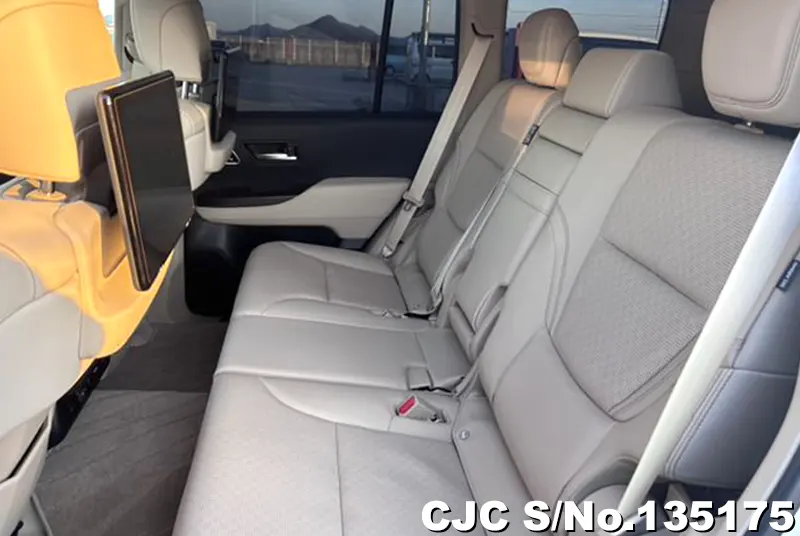 2025 Toyota / Land Cruiser Stock No. 135175