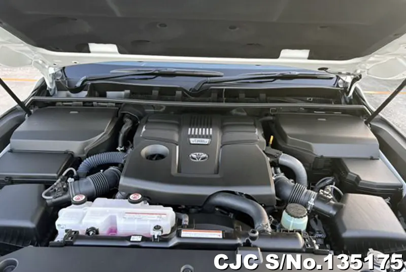 2025 Toyota / Land Cruiser Stock No. 135175