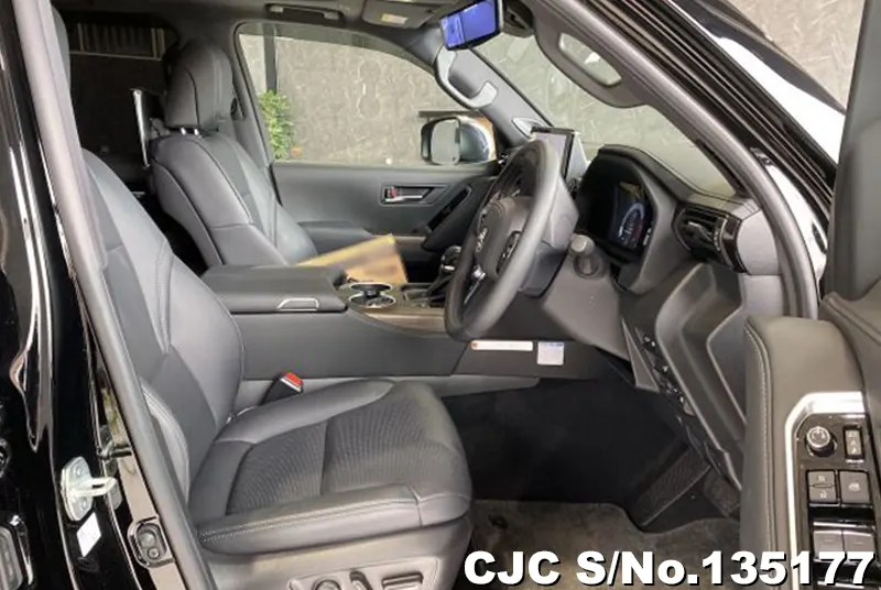 2025 Toyota / Land Cruiser Stock No. 135177