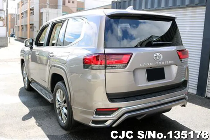 2025 Toyota / Land Cruiser Stock No. 135178