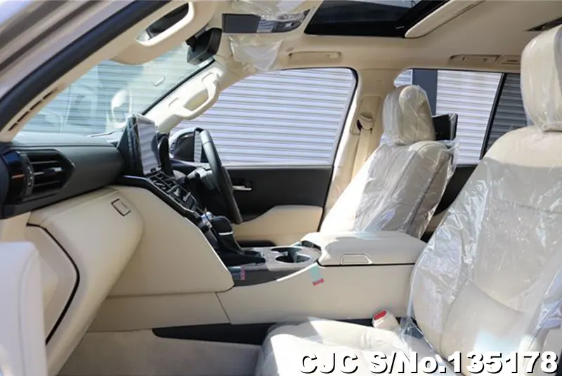 2025 Toyota / Land Cruiser Stock No. 135178