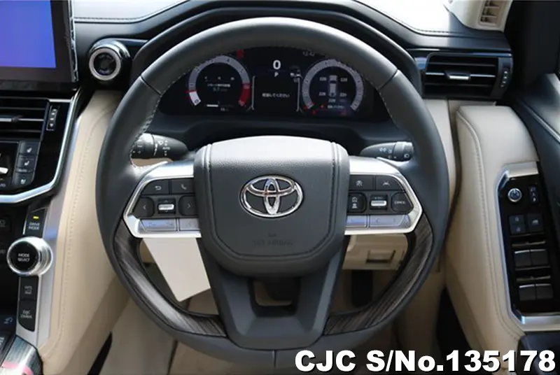 2025 Toyota / Land Cruiser Stock No. 135178