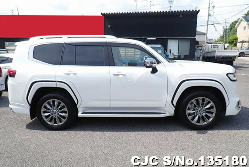 2023 Toyota / Land Cruiser Stock No. 135180