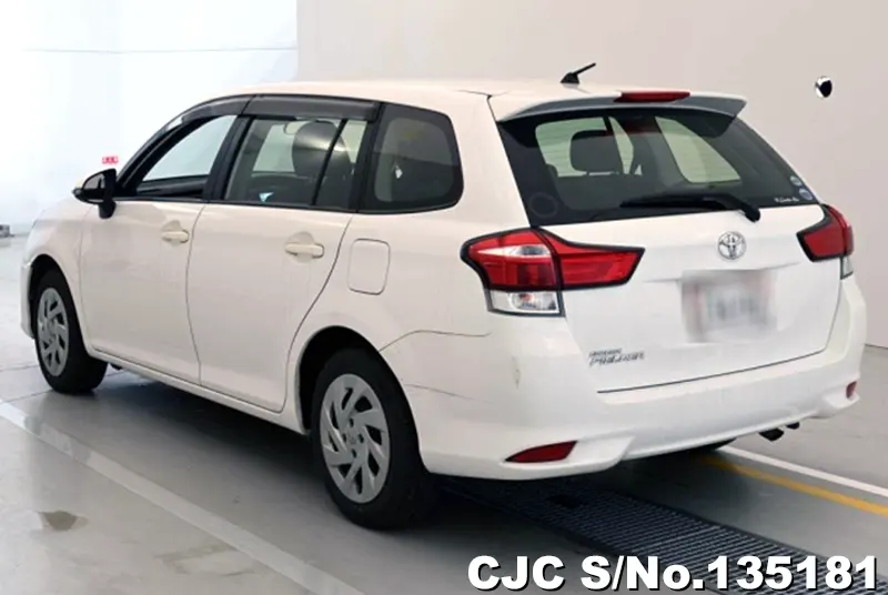 2019 Toyota / Corolla Fielder Stock No. 135181