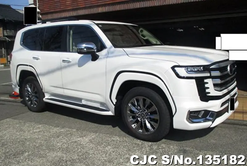 2025 Toyota / Land Cruiser Stock No. 135182