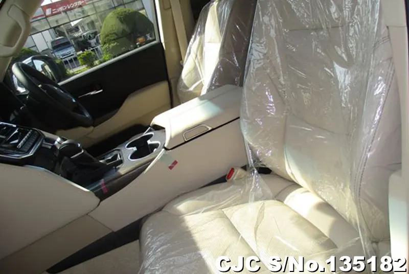 2025 Toyota / Land Cruiser Stock No. 135182