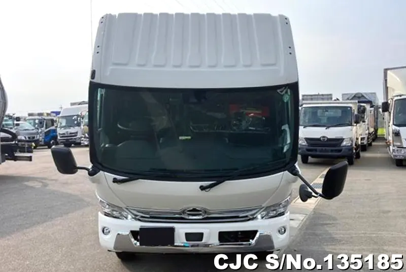 2025 Hino / Dutro Stock No. 135185