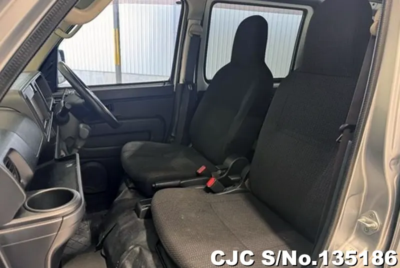2020 Daihatsu / Hijet Stock No. 135186