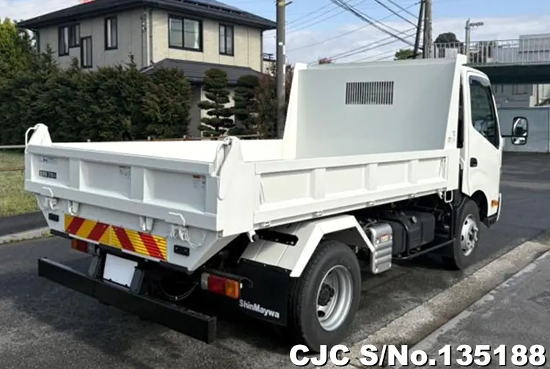 2026 Hino / Dutro Stock No. 135188