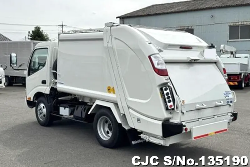 2026 Toyota / Dyna Stock No. 135190