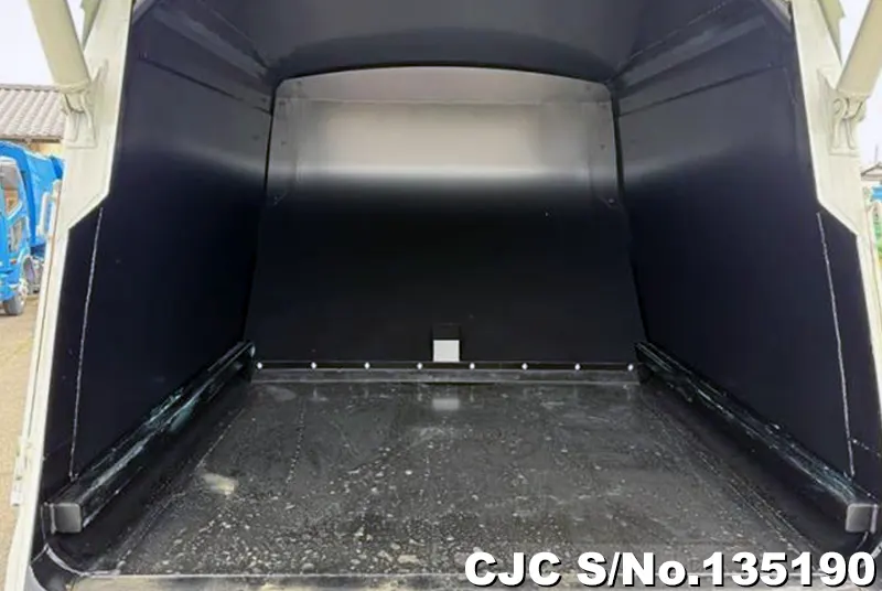 2026 Toyota / Dyna Stock No. 135190