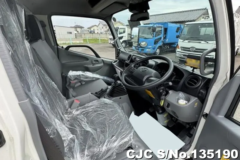 2026 Toyota / Dyna Stock No. 135190